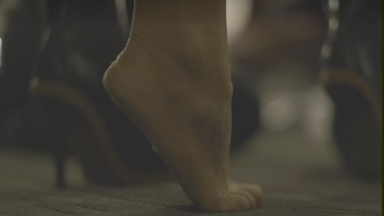 Miranda Lambert Feet