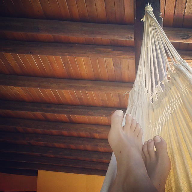 Valentina Caff Feet