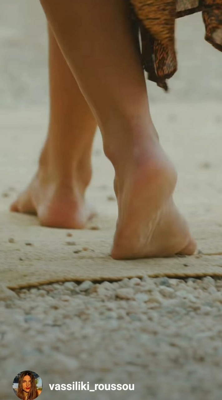 Vasiliki Rousou Feet