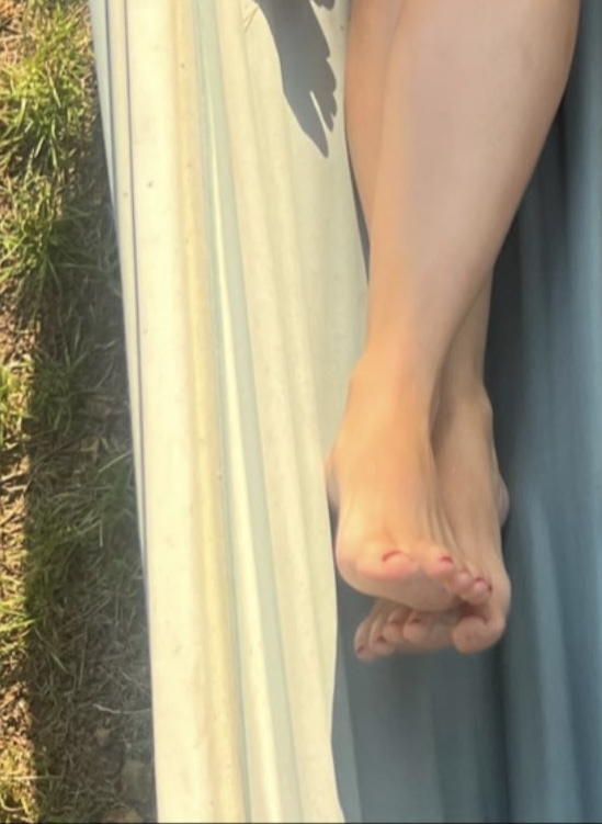 Anna Starmach Feet