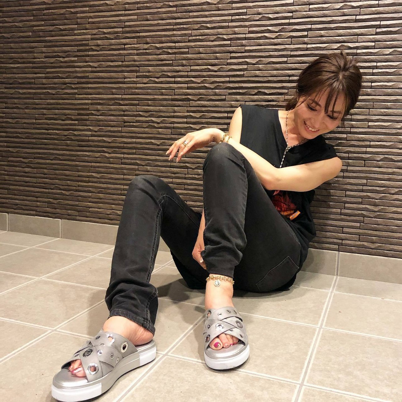 Chiharu Niiyama Feet