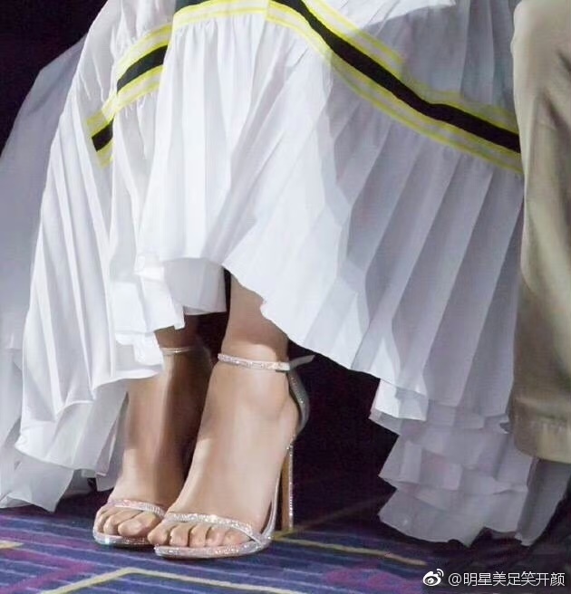 Hai Qing Feet