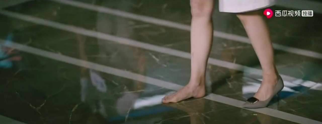 Jingjing Qu Feet
