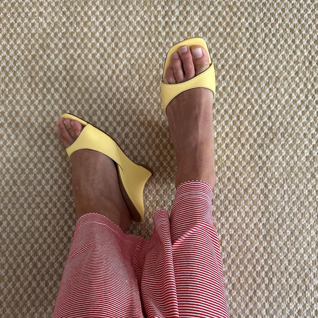 Leandra Medine Feet