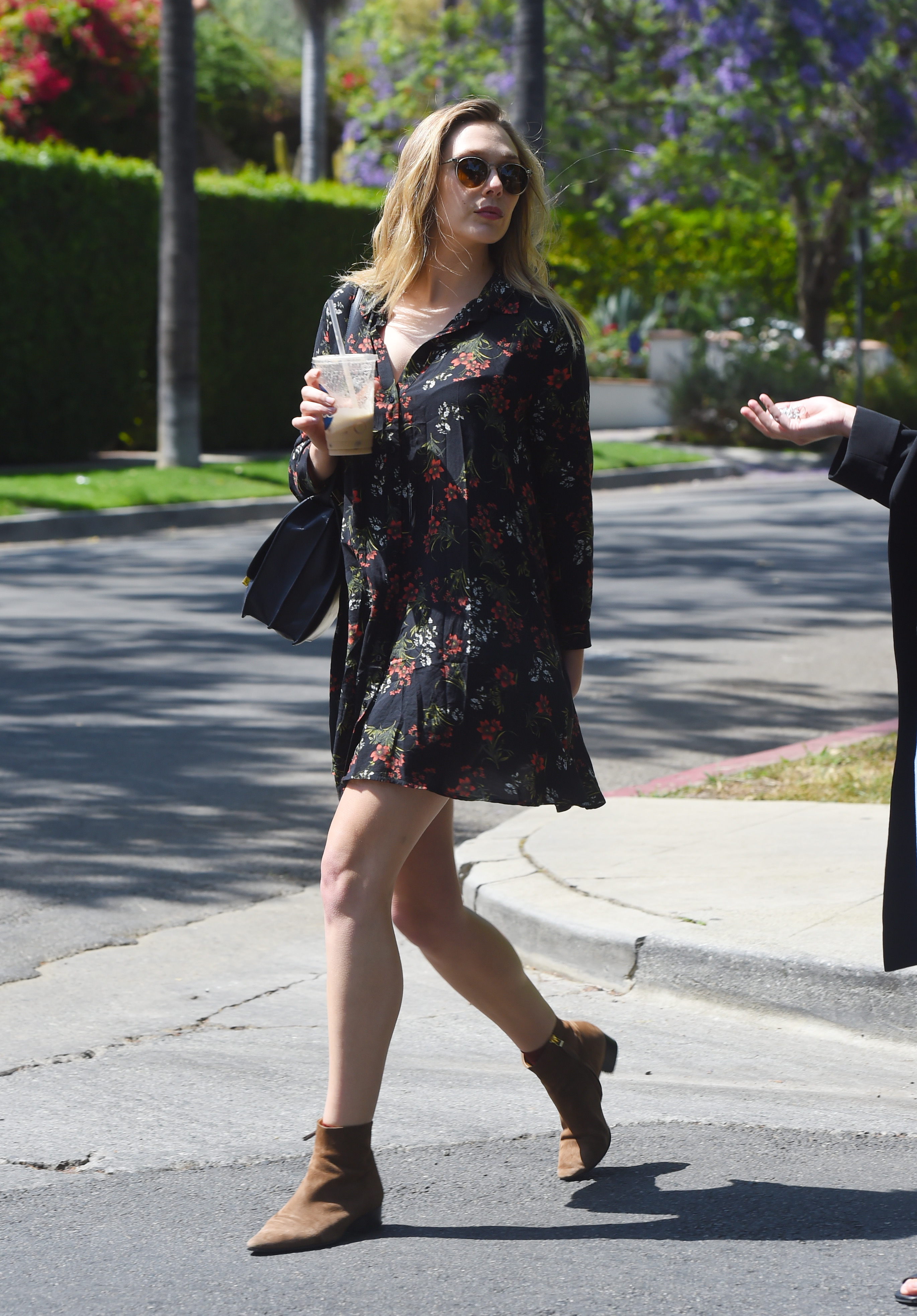Elizabeth Olsen Legs
