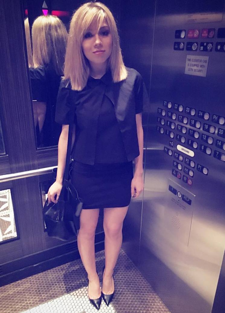 Jennette Mccurdy Legs