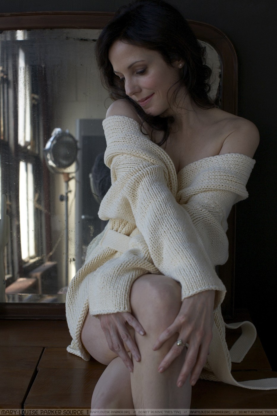 Mary Louise Parker Legs