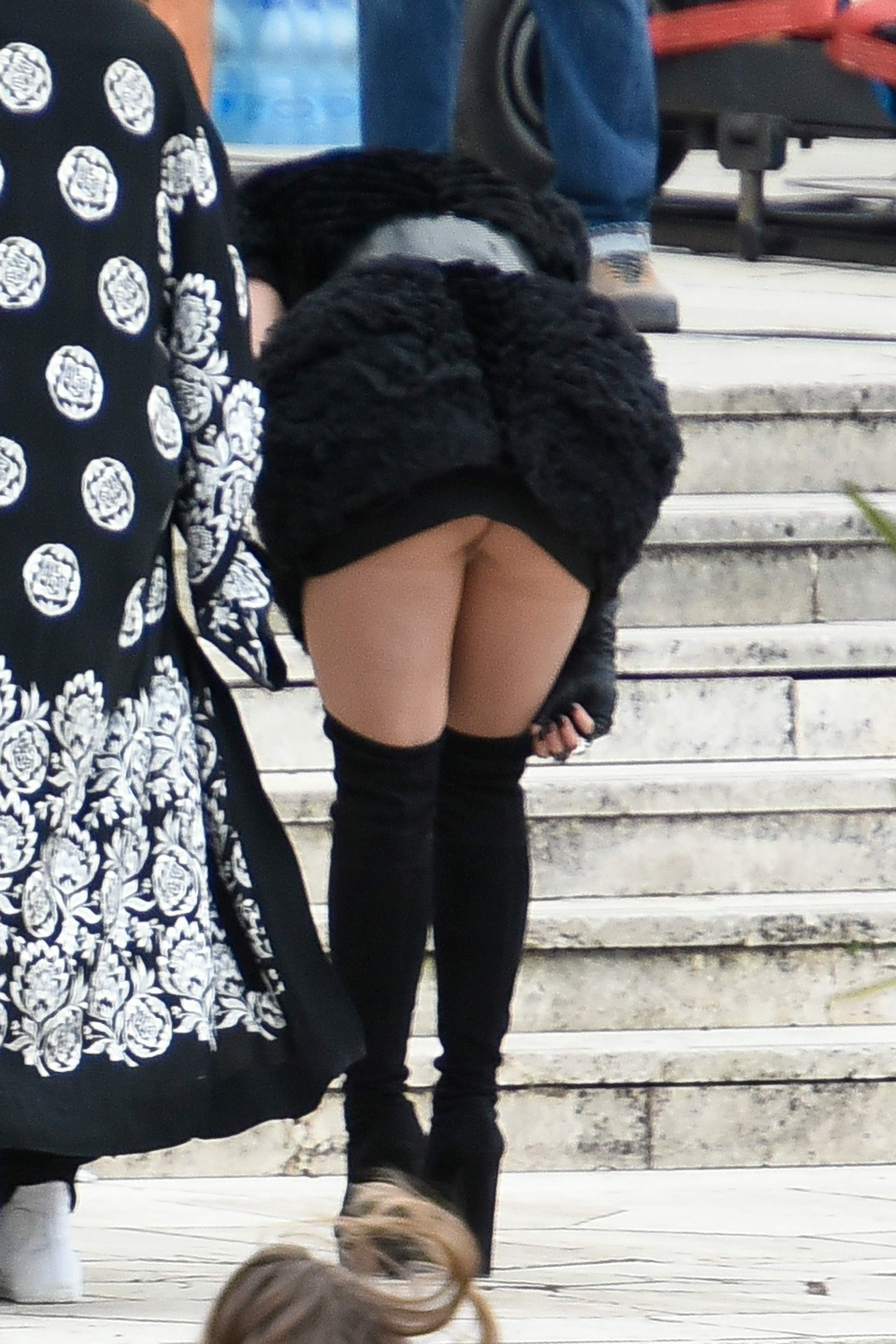 Rita Ora Legs