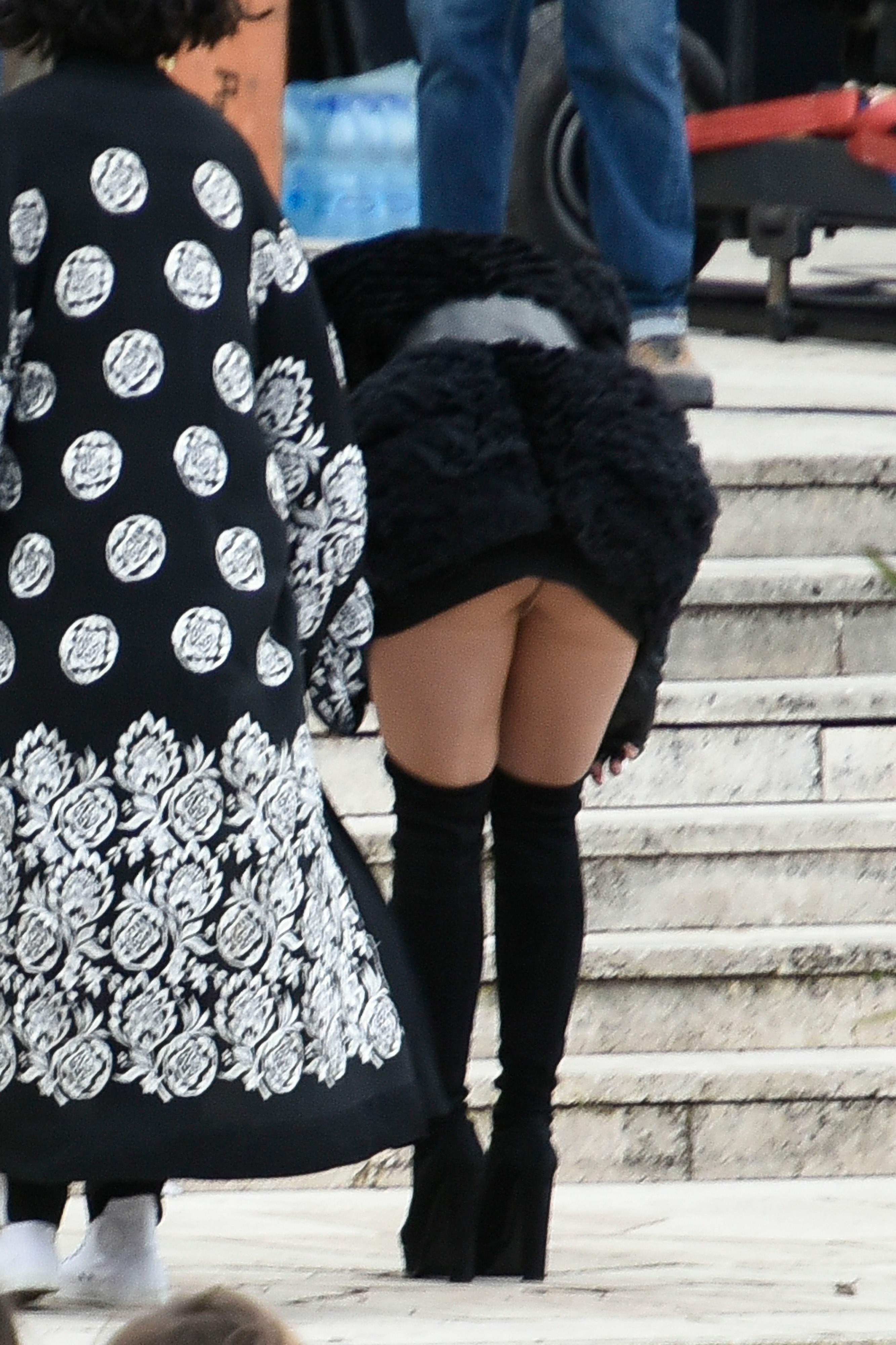 Rita Ora Legs