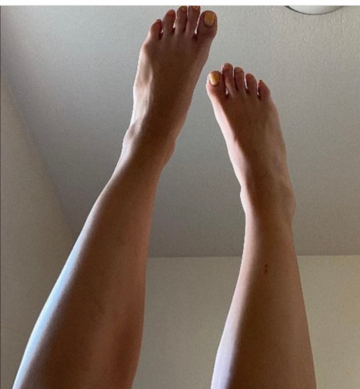 Alexandra Pouloutides Feet