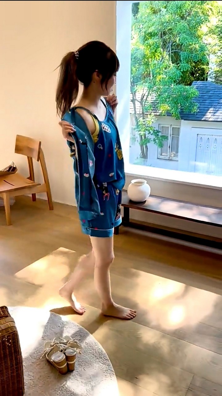 Natsumi Murakami Feet