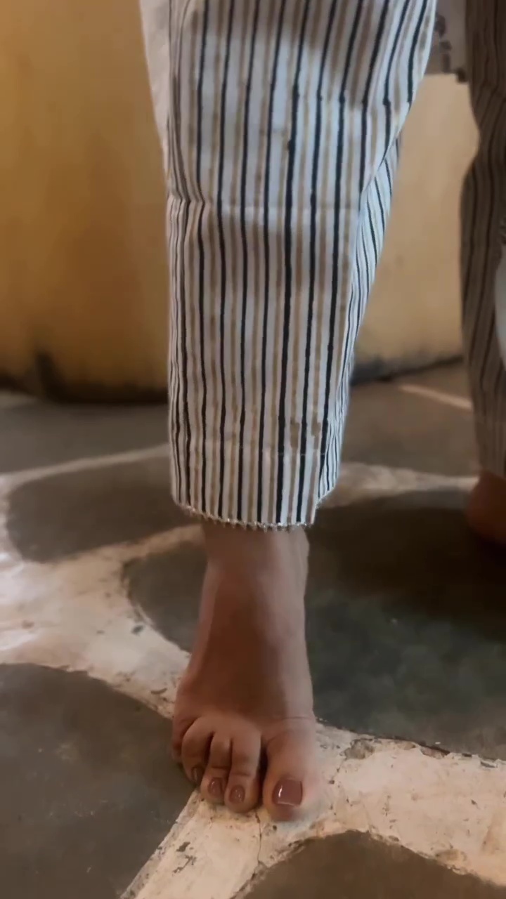 Priya Ahuja Feet