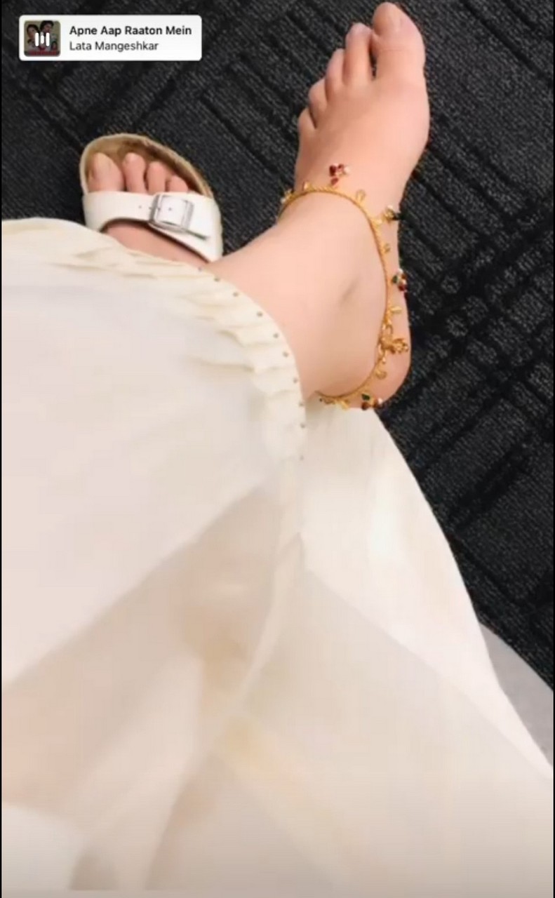 Aliya Nazki Wikifeet