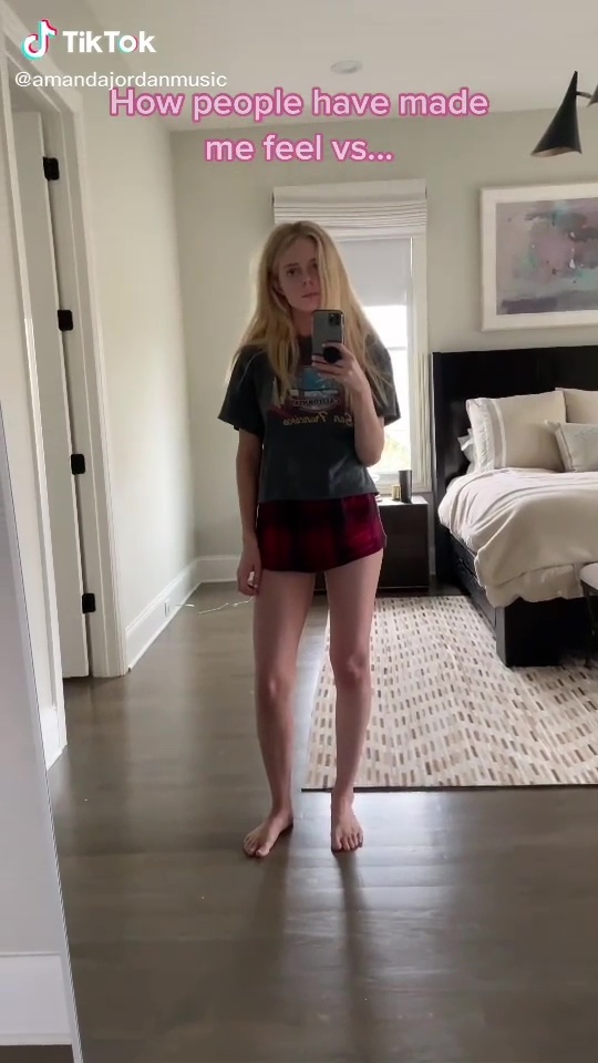 Amanda Jordan Feet