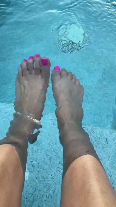 Asia Perez Feet