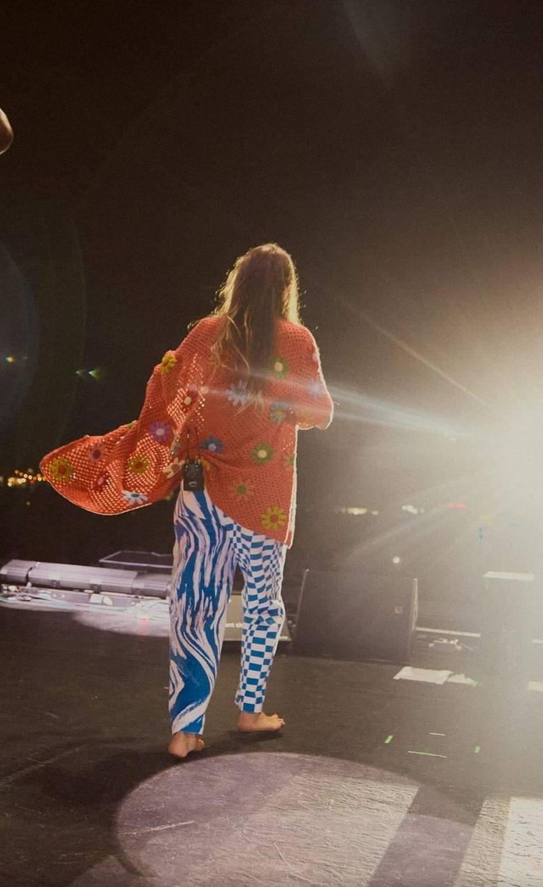 Lauren Daigle Feet