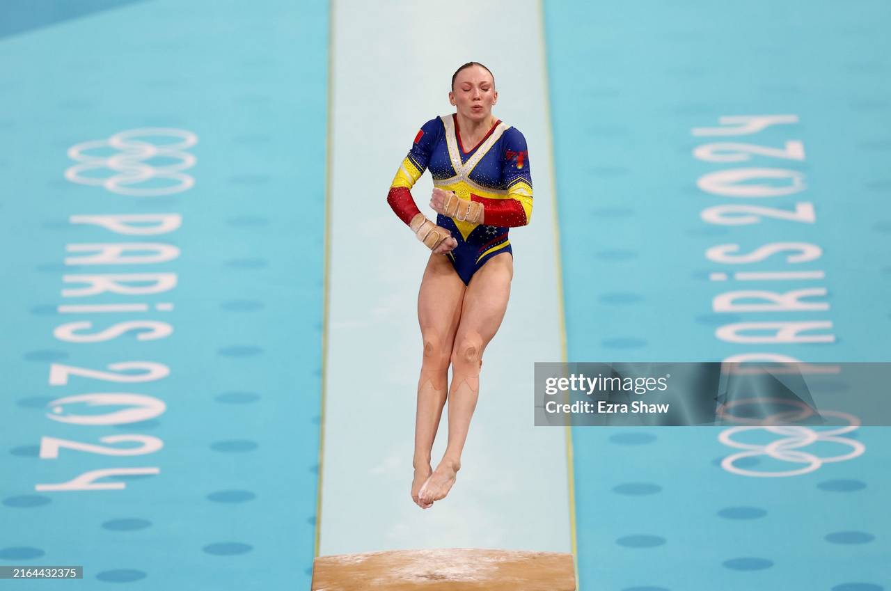 Ana Barbosu Feet