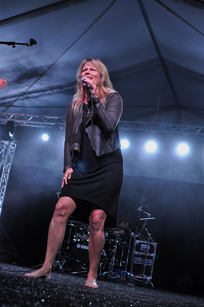 Mary Elizabeth Mcglynn Feet