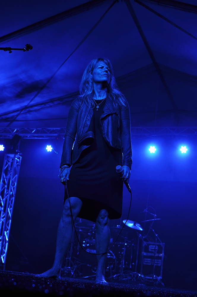 Mary Elizabeth Mcglynn Feet