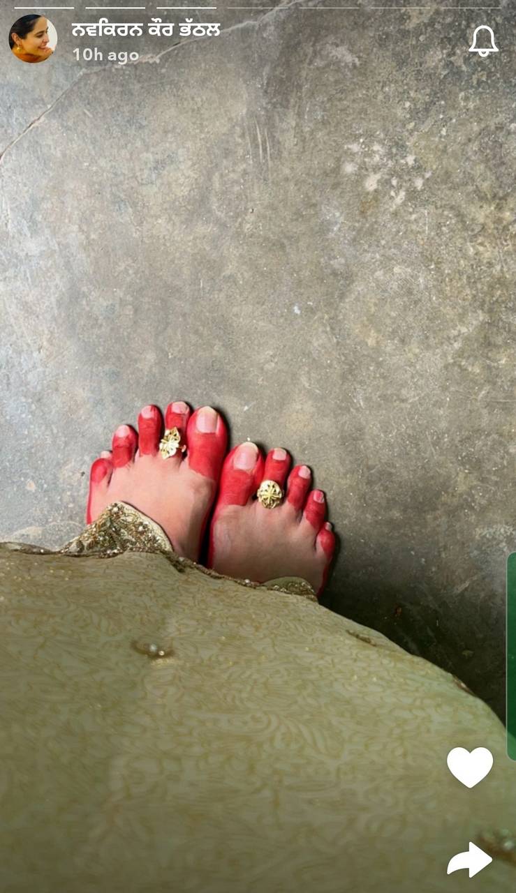 Navkiran Bhatthal Feet