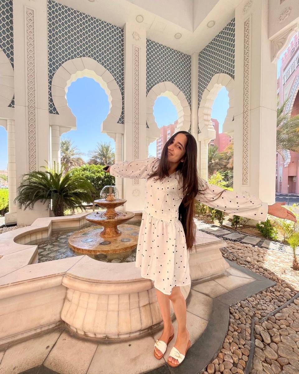 Akanksha Ruskin Barar Feet