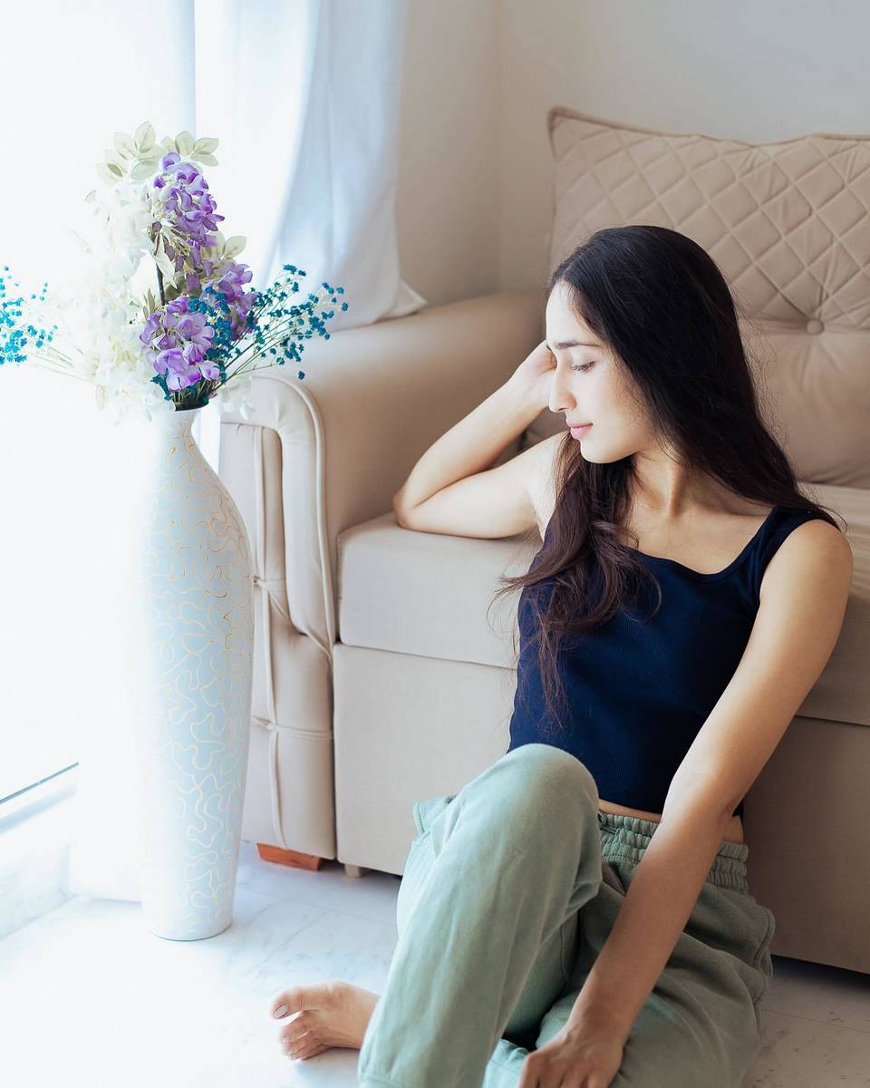 Akanksha Ruskin Barar Feet