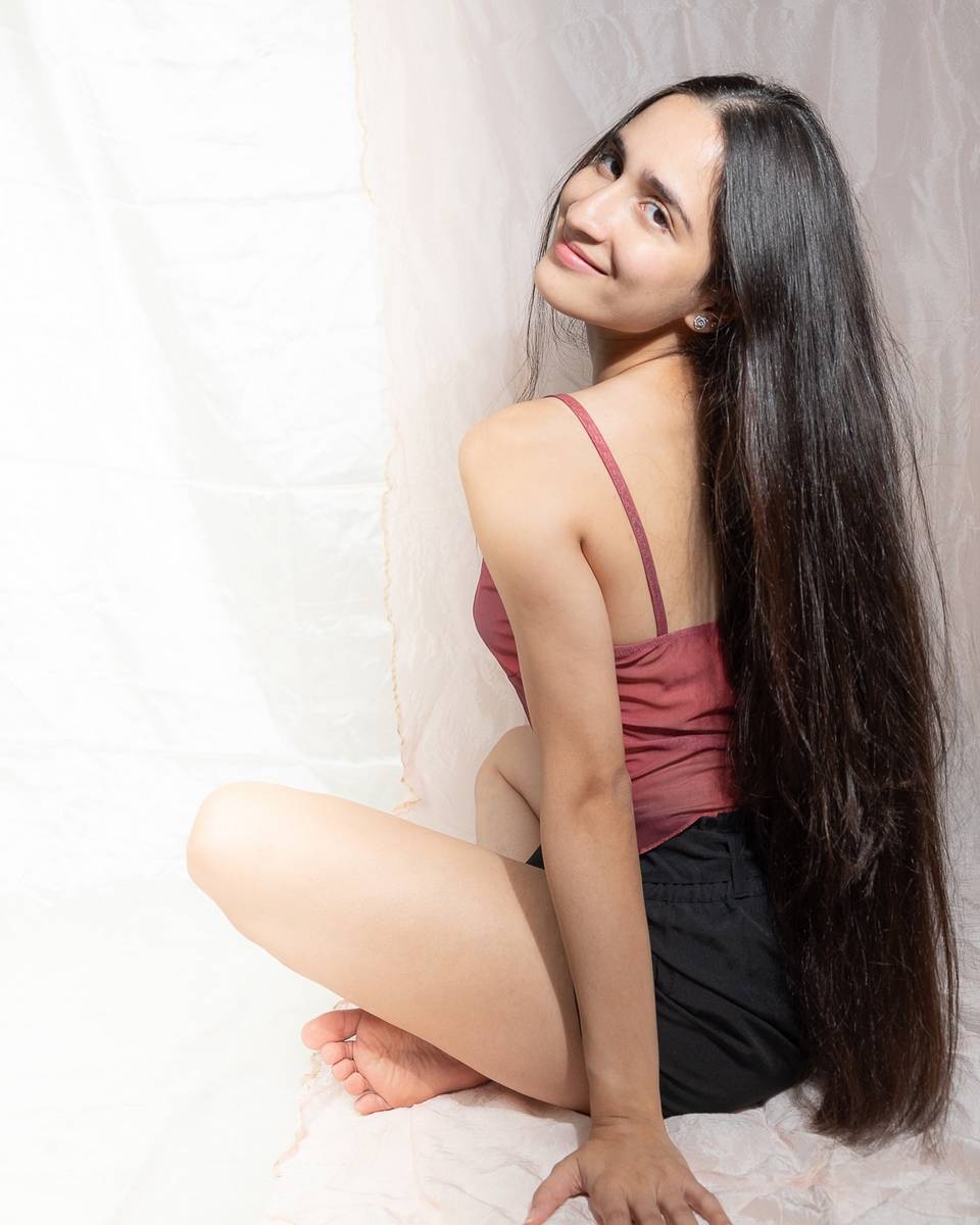 Akanksha Ruskin Barar Feet