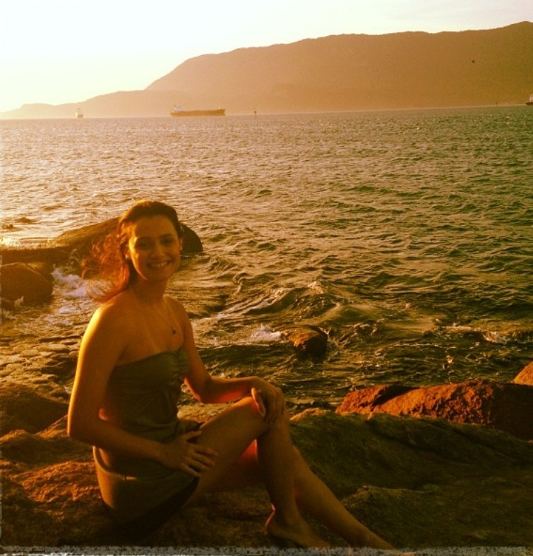 Andressa Andreatto Feet