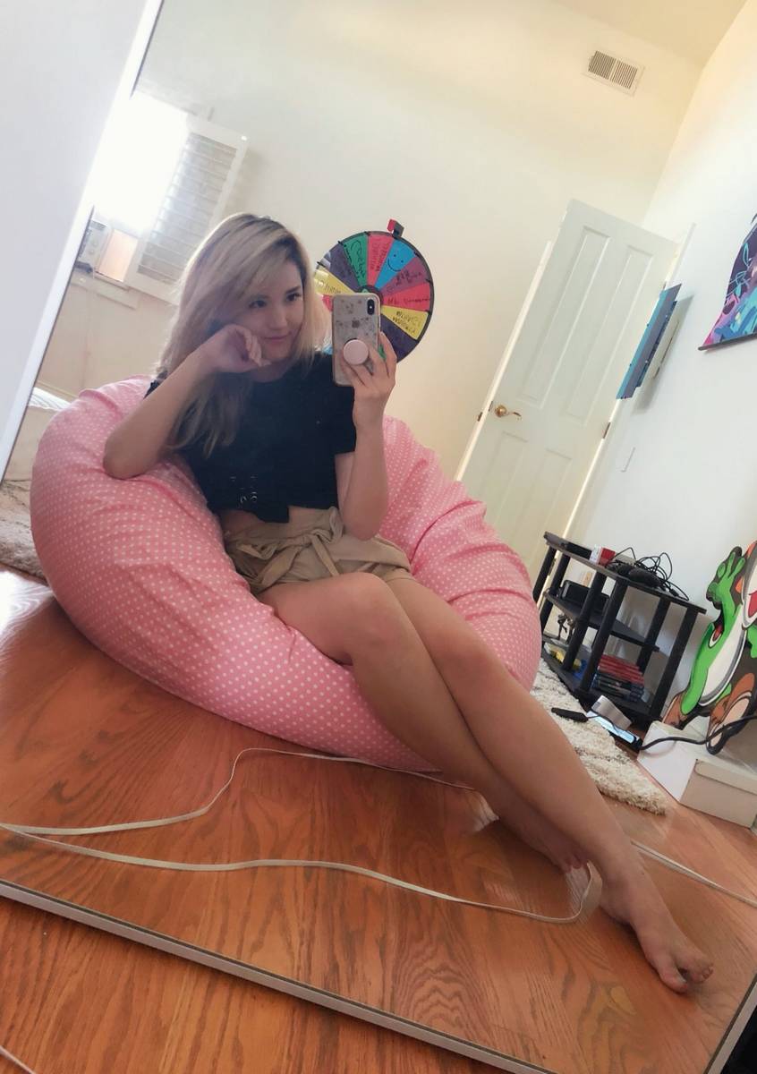 Angelskimi Feet