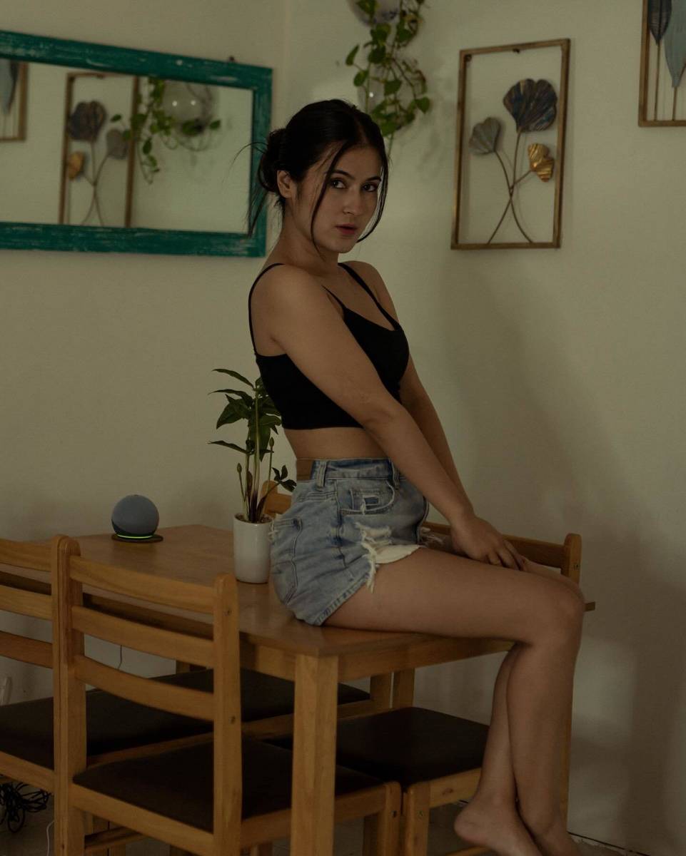 Binita Budathoki Feet