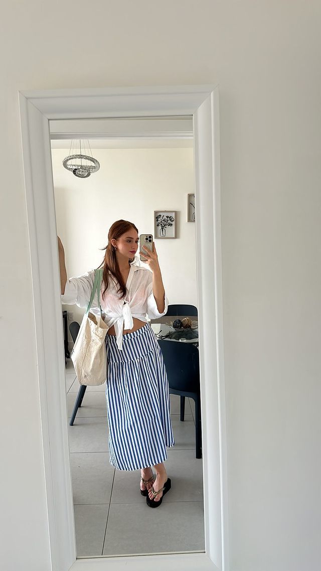 Daniela Mart Nez Caballero Feet