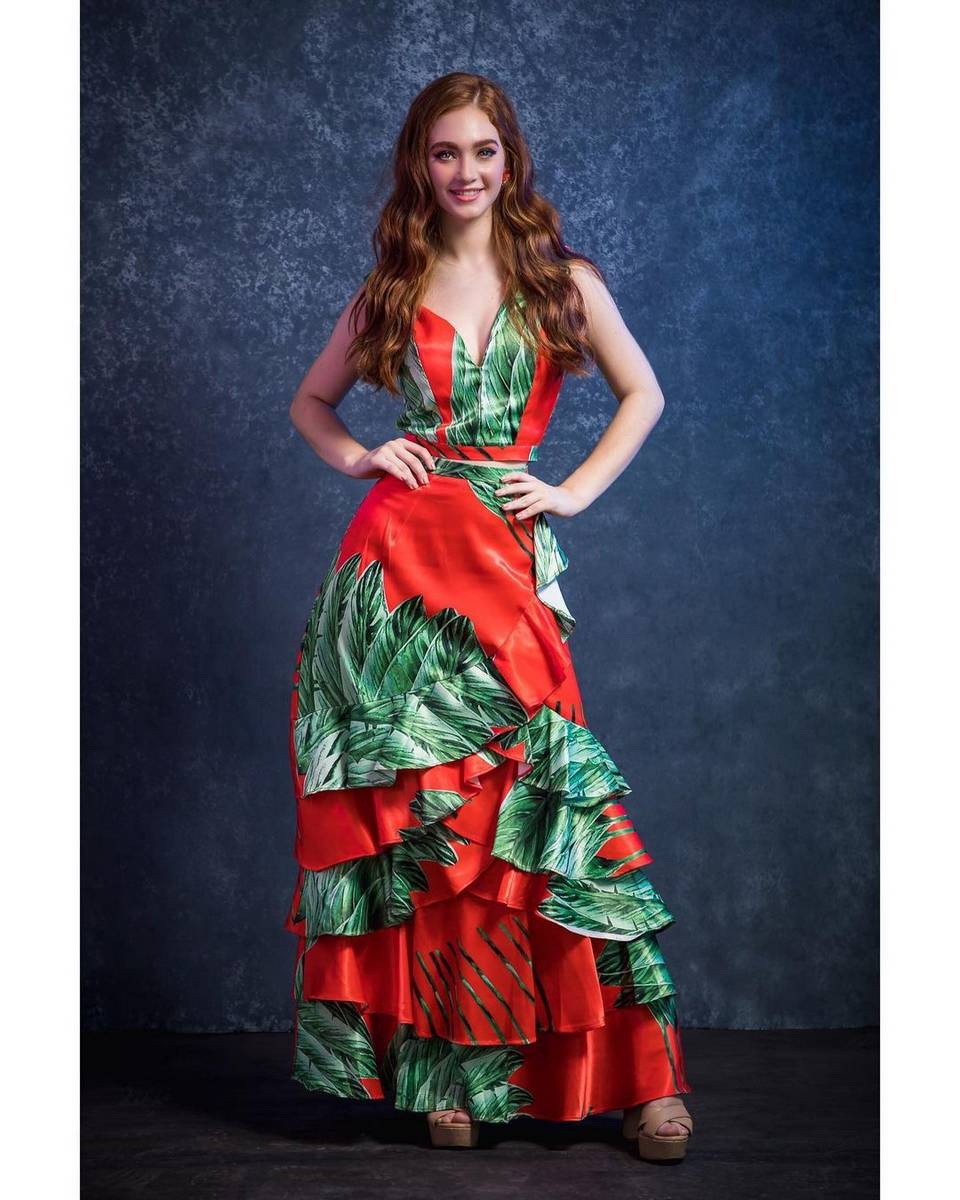 Daniela Mart Nez Caballero Feet