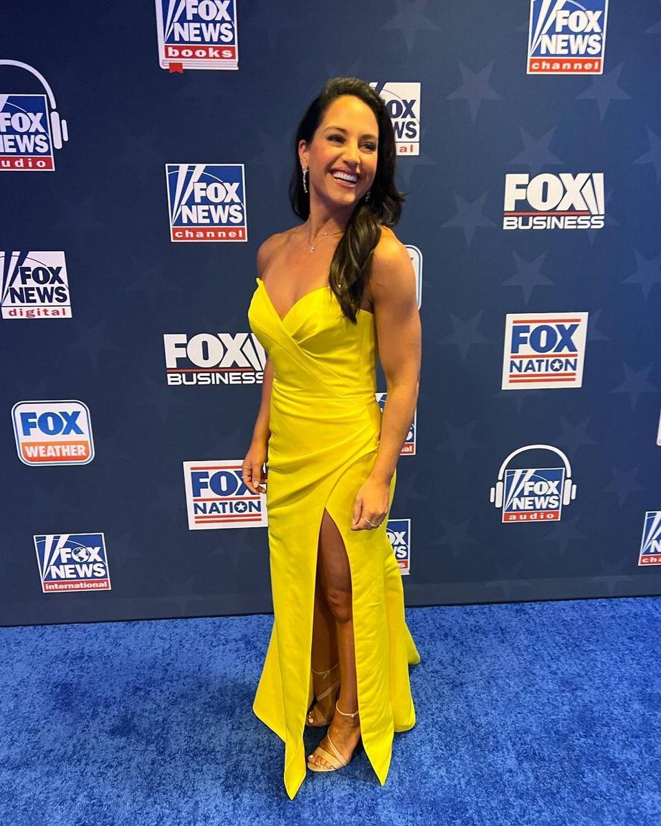 Emily Compagno Feet
