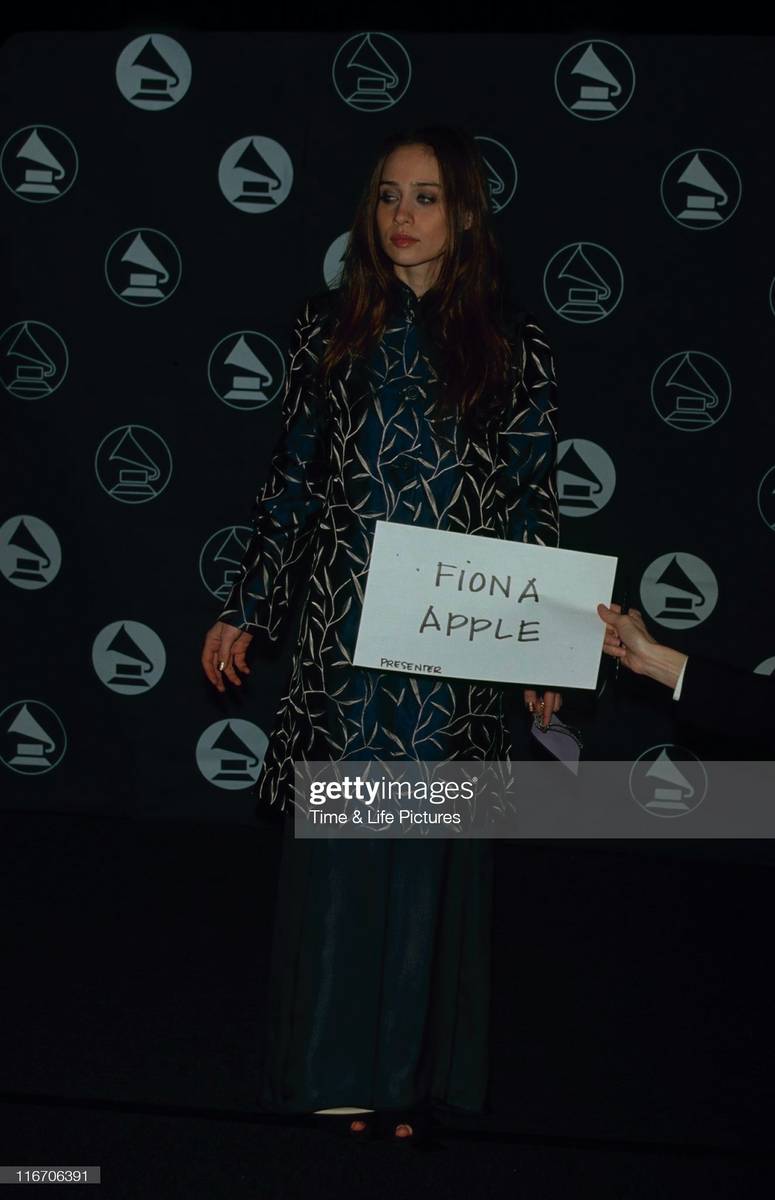 Fiona Apple Feet