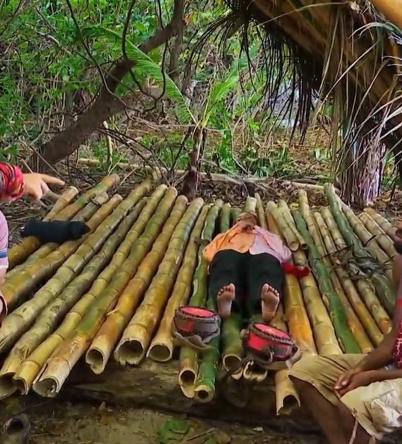 Genevieve Mushaluk Feet