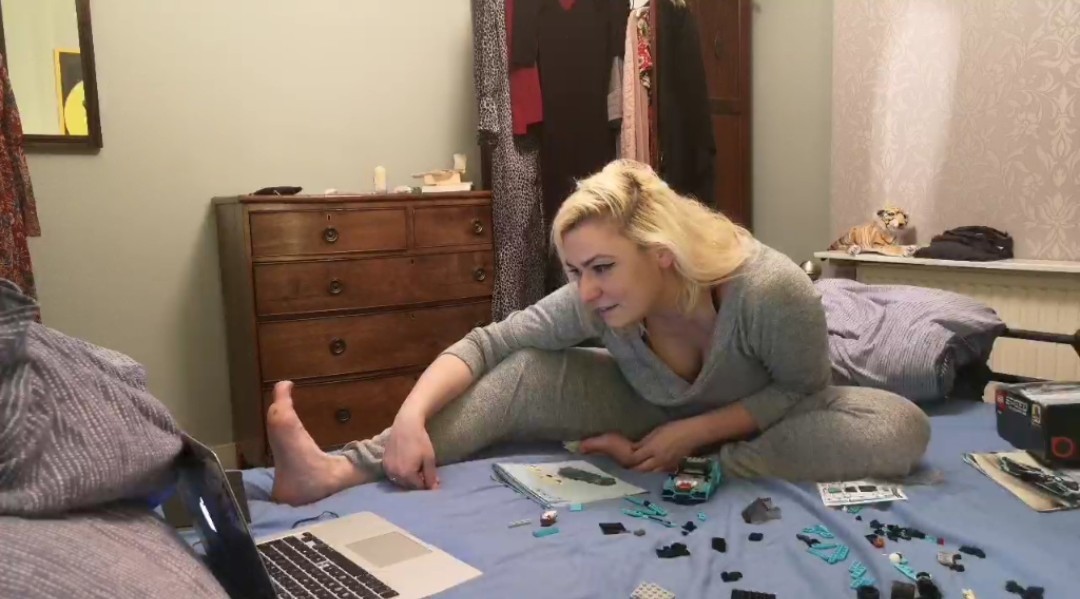 Hazel Southwell Feet