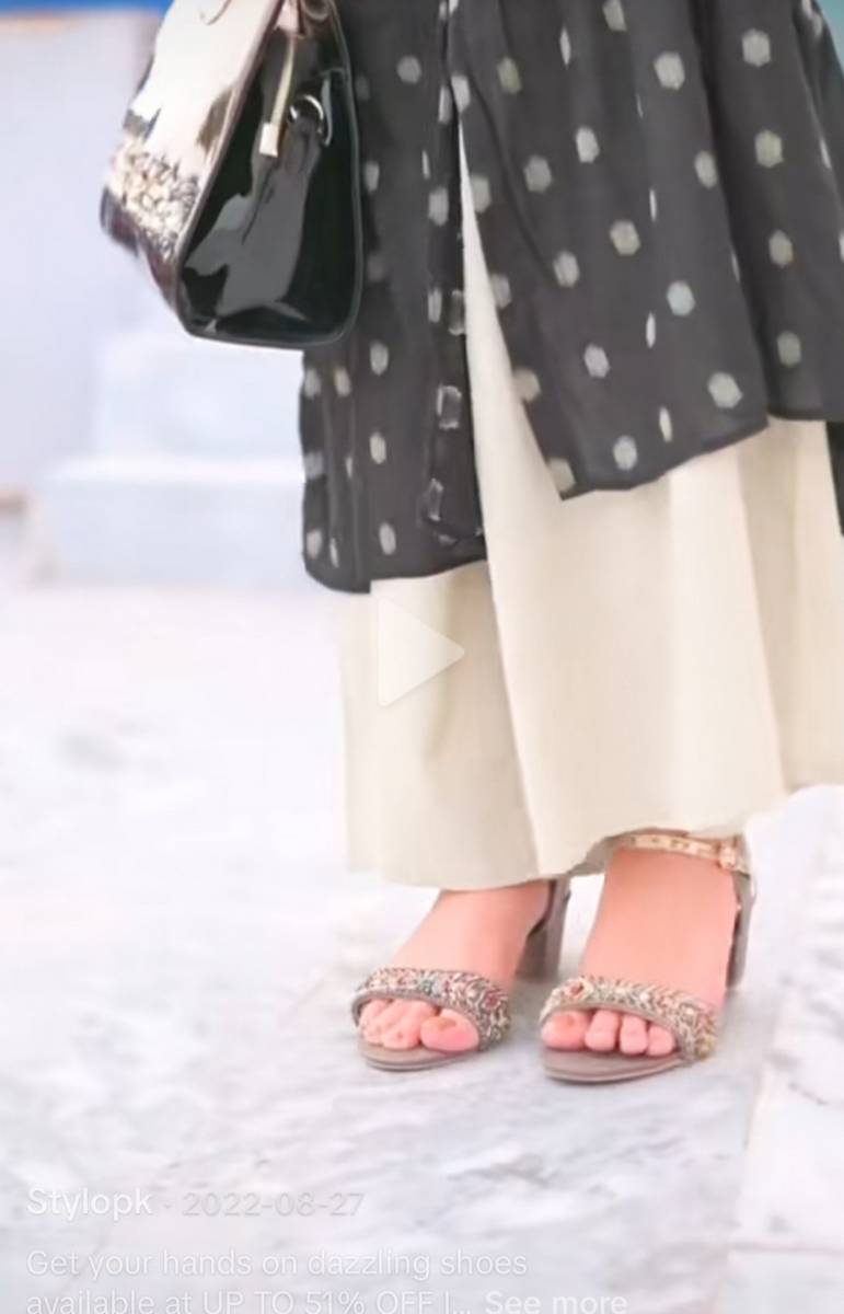 Jannat Mirza Feet