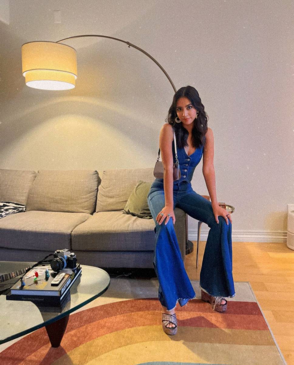 Jessica Garza Feet