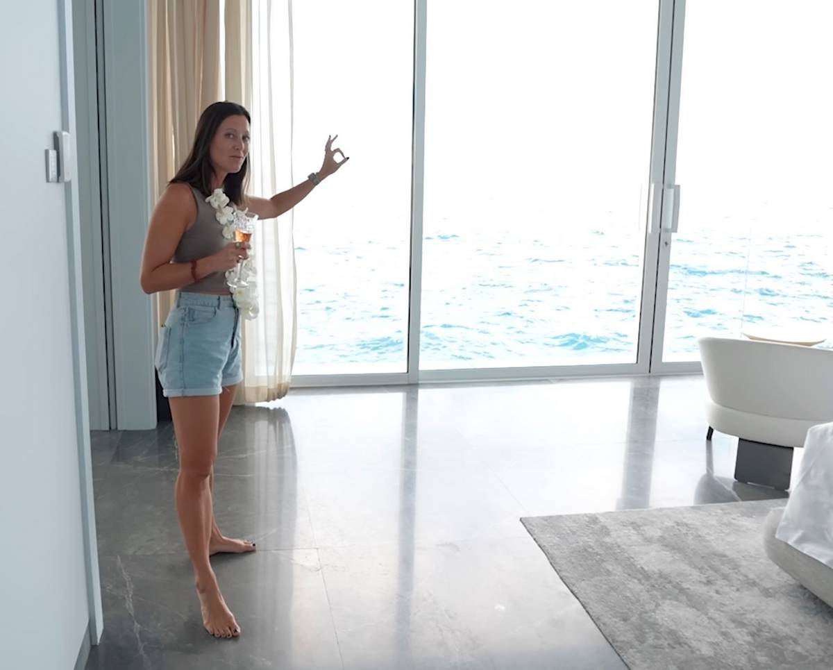 Kara Buchanan Feet (49 photos)