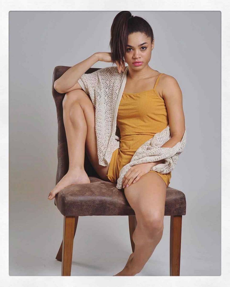 Kelly Smetakova Feet