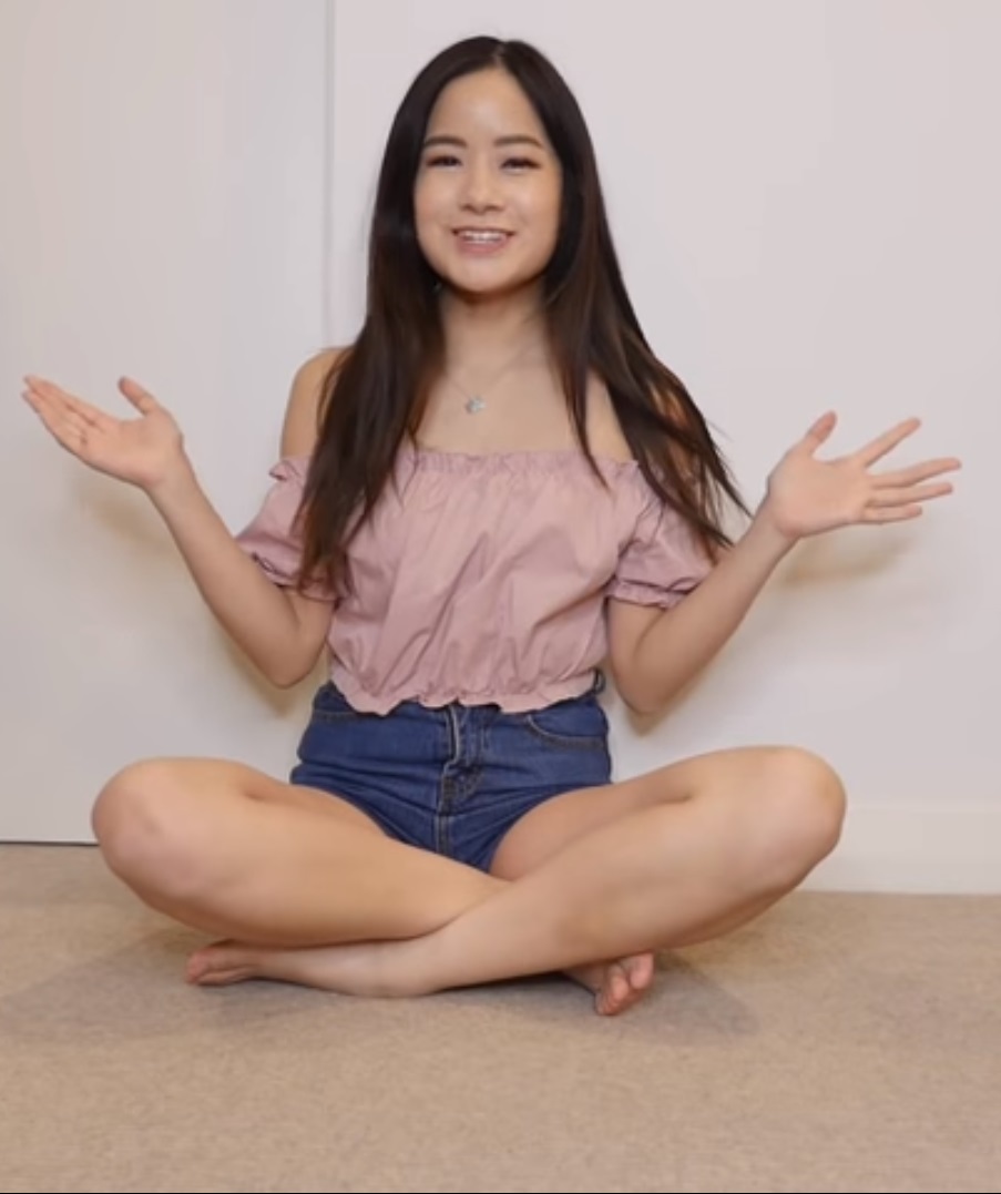 Kim Dao Feet