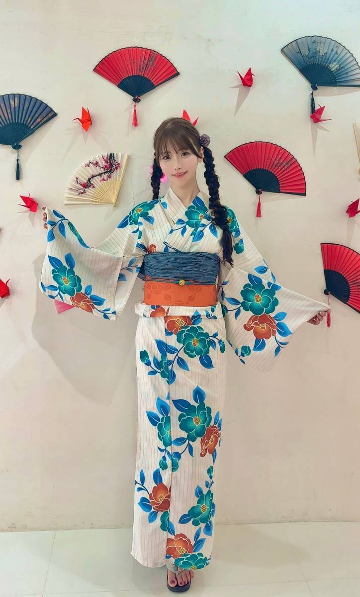 Kurasaka Kururu Feet