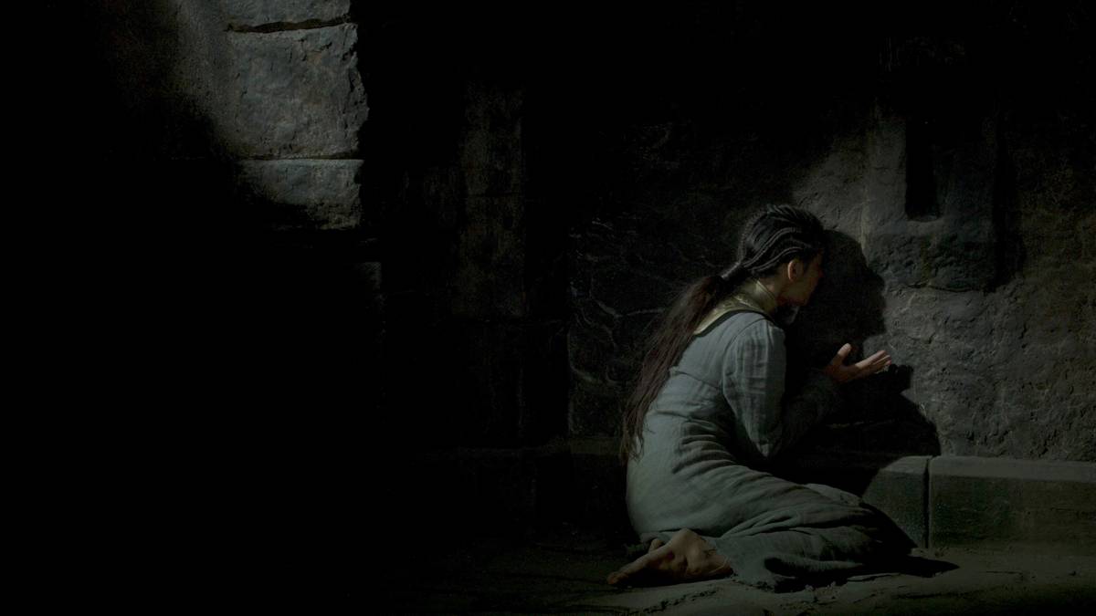 Madeleine Madden Feet