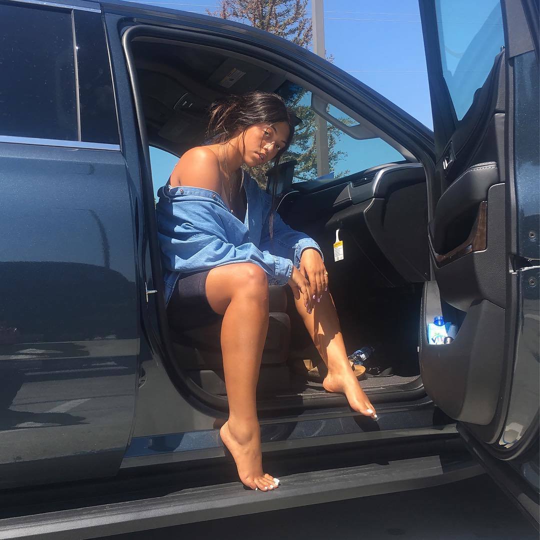 Mahalia Burkmar Feet