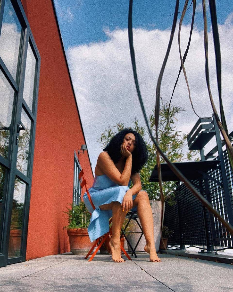 Mahalia Burkmar Feet