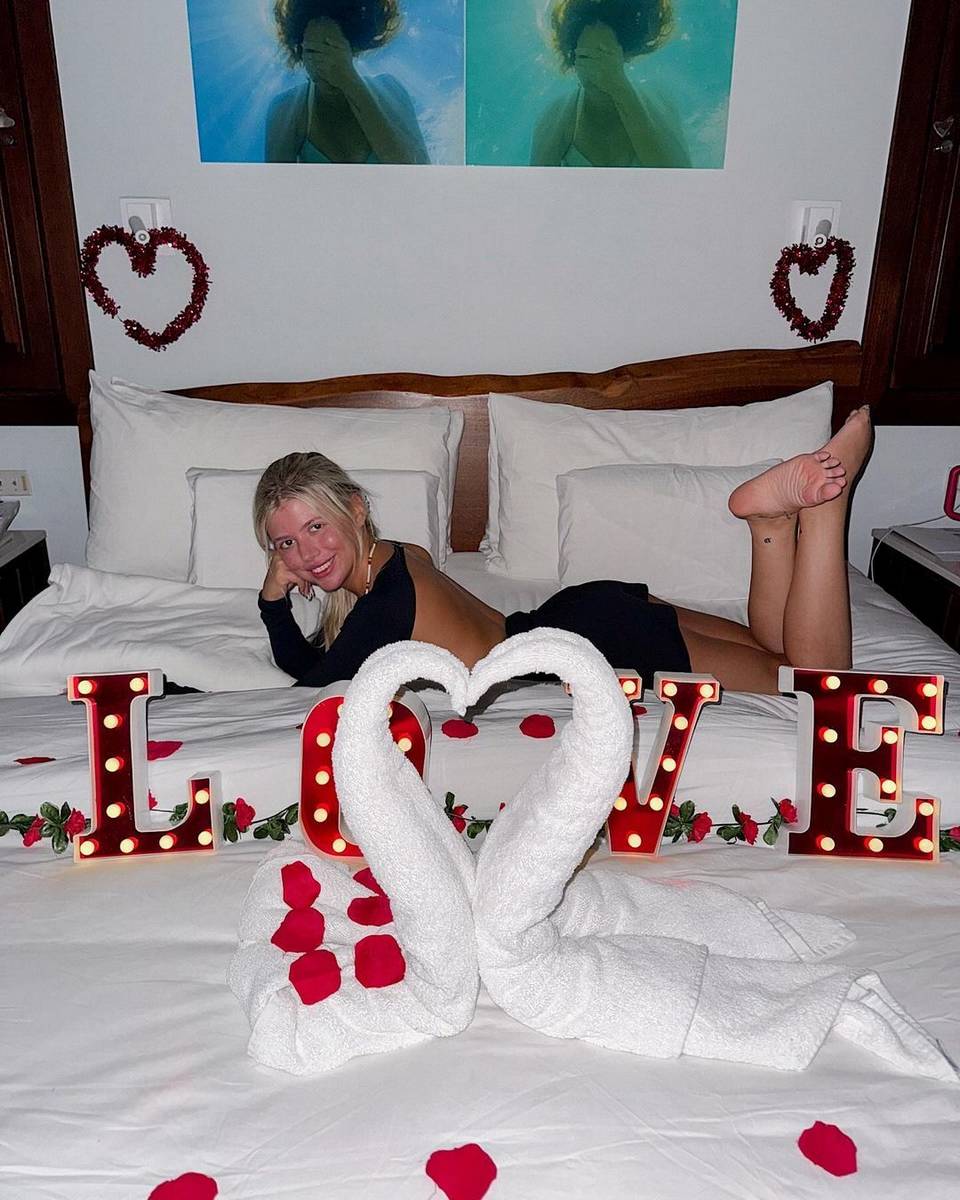 Mariah Covarrubias Feet (56 photos)