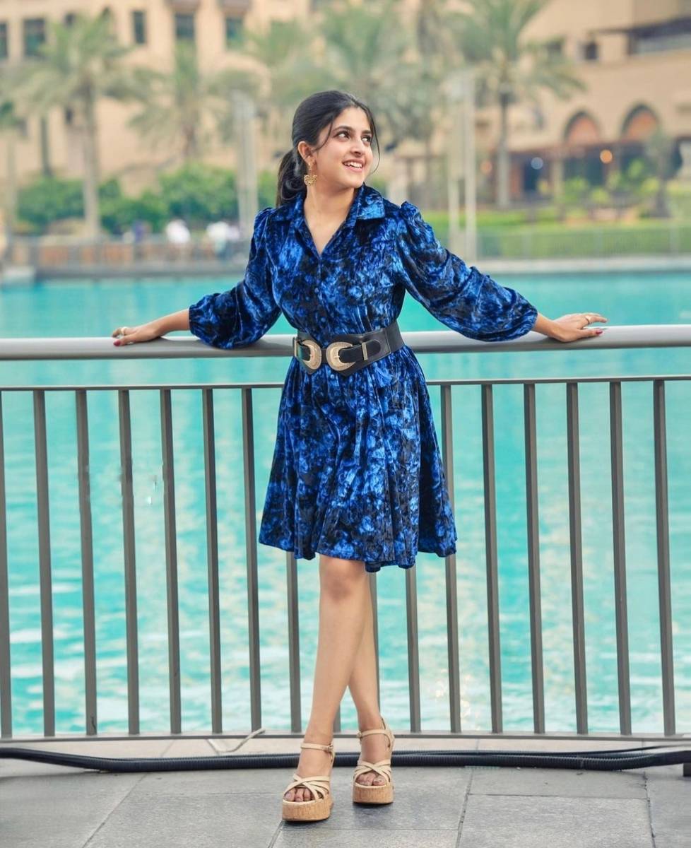 Meenakshi Dinesh Feet