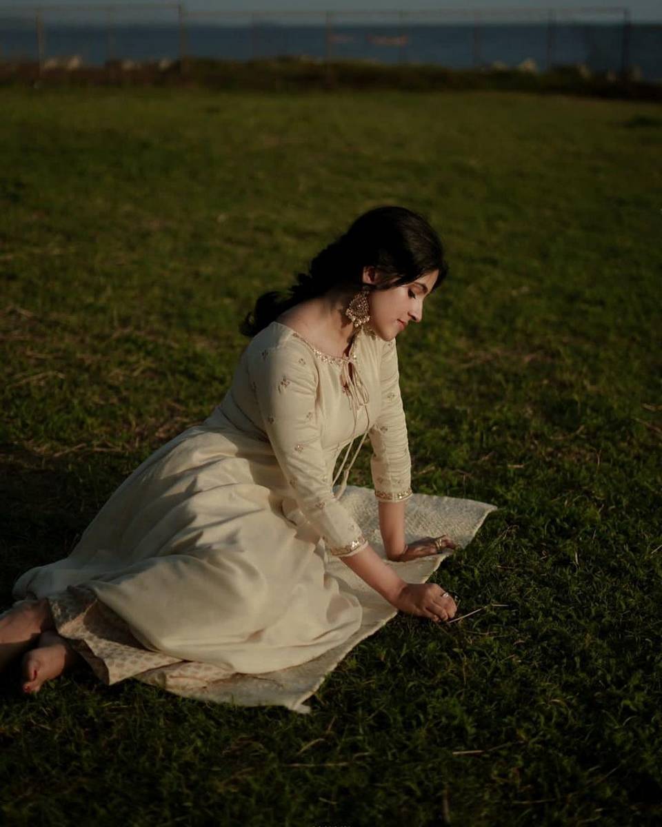 Meenakshi Dinesh Feet