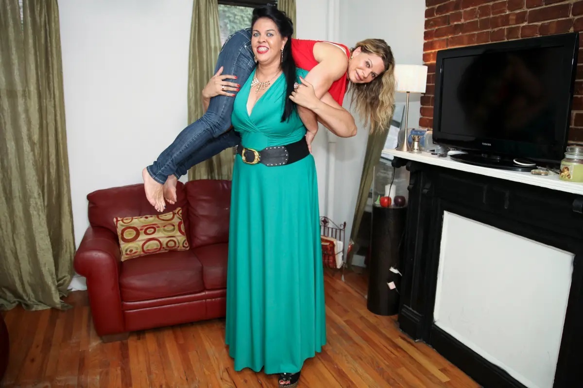 Michelle Falsetta Feet