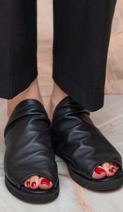 Negar Moghaddam Feet
